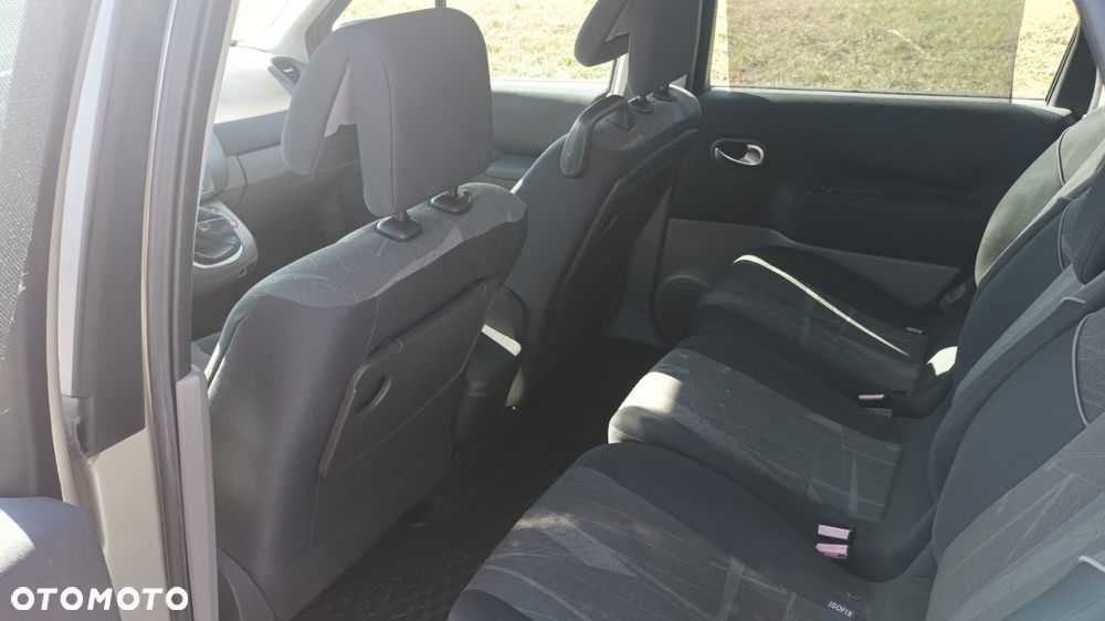 Renault Scenic 1.6 16V Authentique - 7