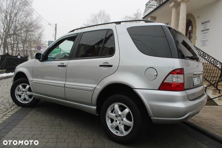 Mercedes-Benz ML 400 CDI Final Edition - 20