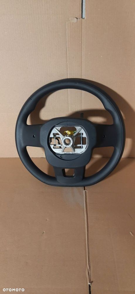kierownica citroen c3 iii na funkcje - 9