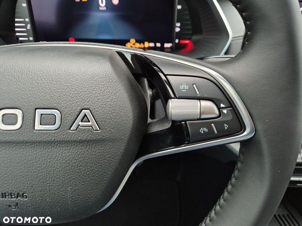 Skoda Octavia 1.5 TSI Drive Selection - 38