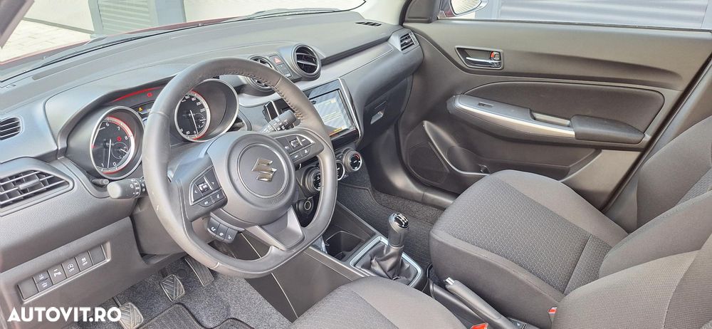Suzuki Swift 1.2 Dualjet 12V MHEV Spirit - 12