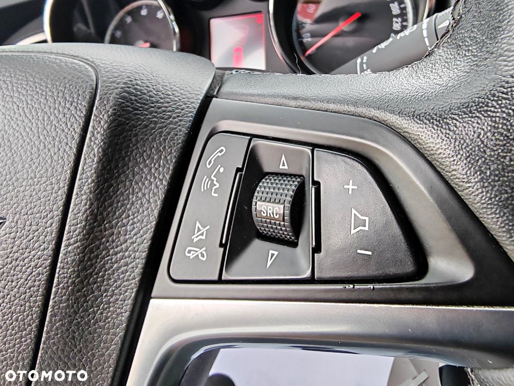 Opel Astra 1.4 Turbo Edition - 31