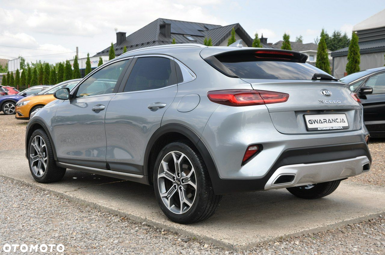 Kia XCeed 1.0 T-GDI L Business Line - 11