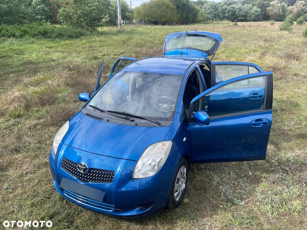 Toyota Yaris 1.3 Sol - 14