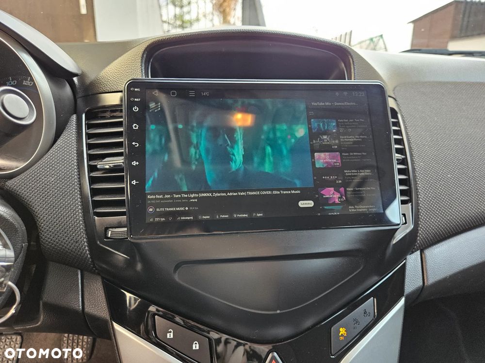 Chevrolet Cruze 1.8 LT - 18