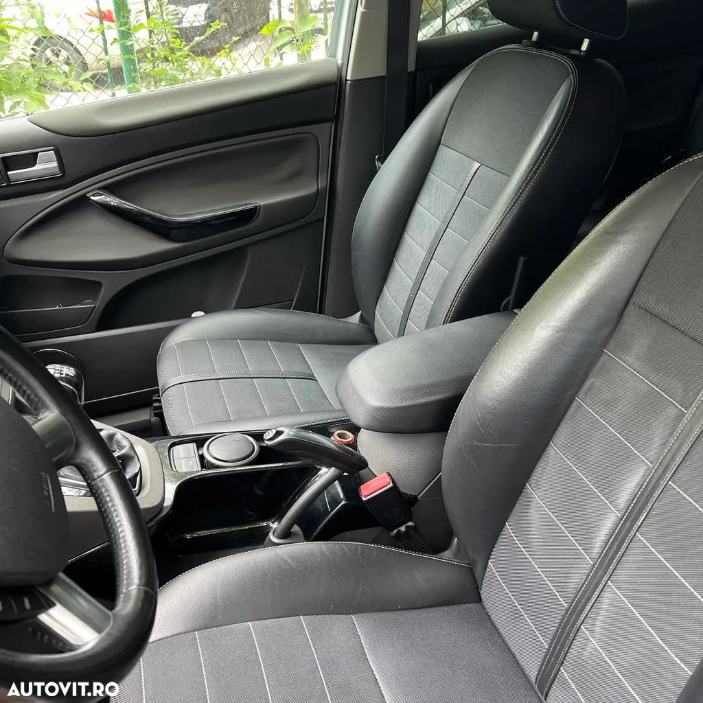 Ford Kuga 2.0 TDCi 4WD Titanium - 8