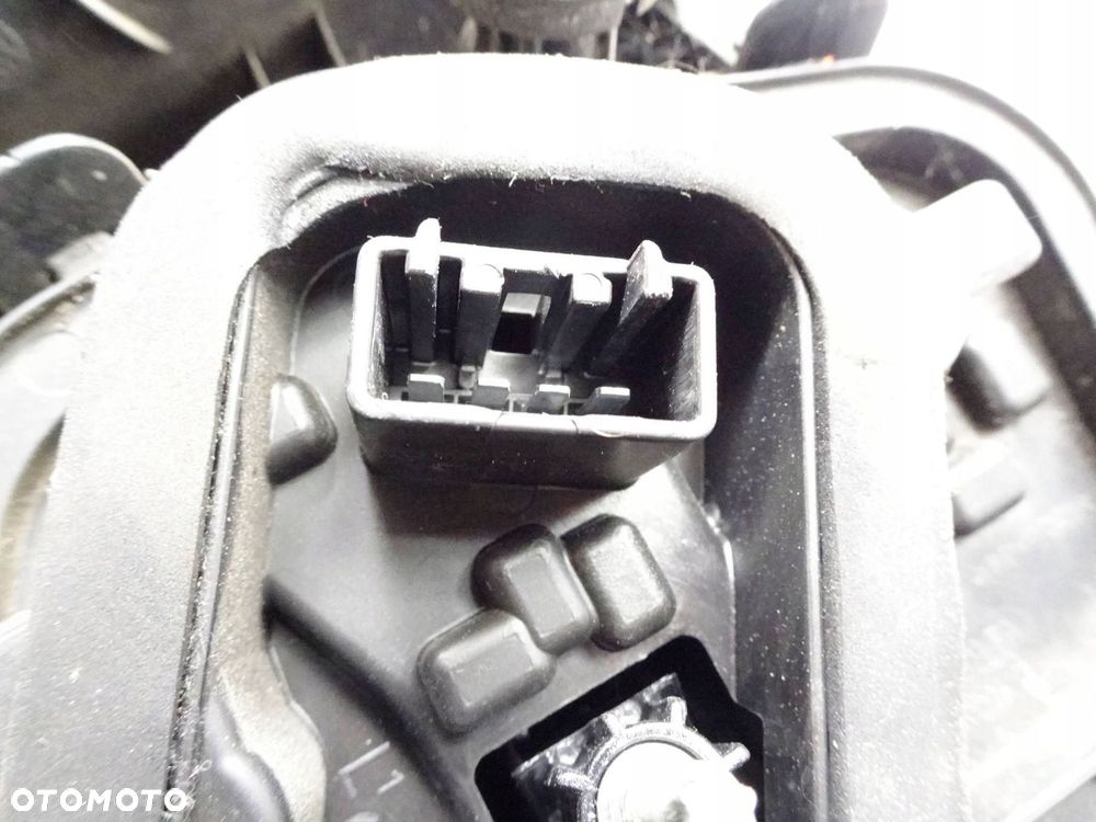 lampa lewy tył ford c-max mk2 - 6
