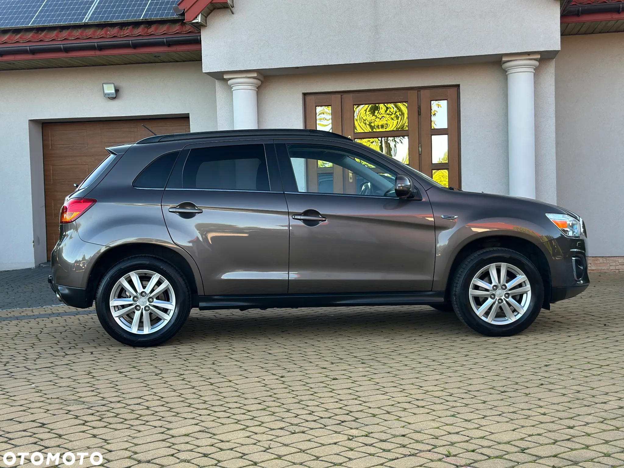 Mitsubishi ASX 1.6 2WD Edition 100+ - 14