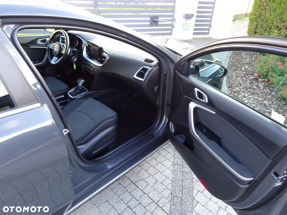 Kia XCeed 1.5 T-GDI M DCT - 14