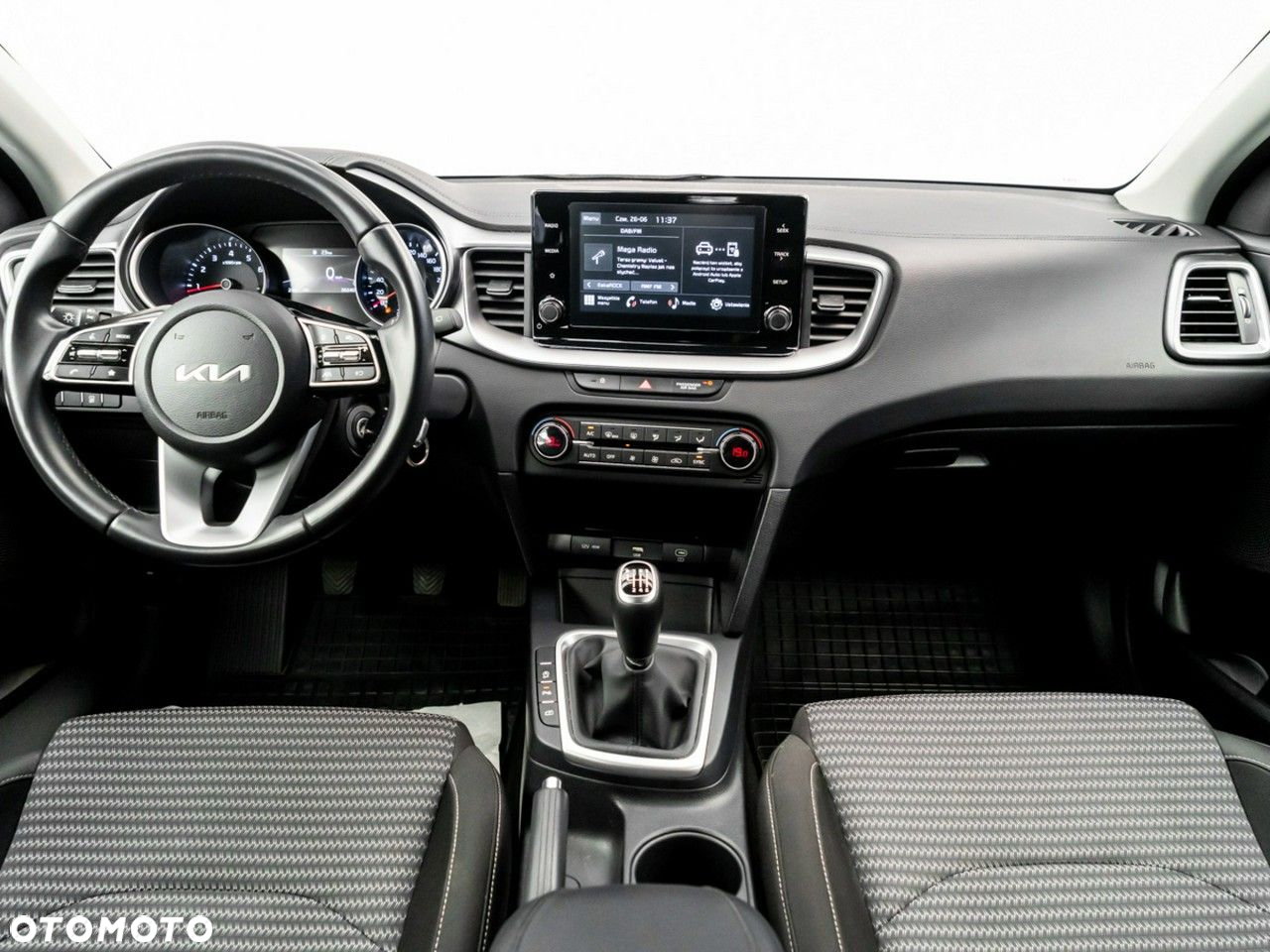 Kia Ceed 1.5 T-GDI M - 20