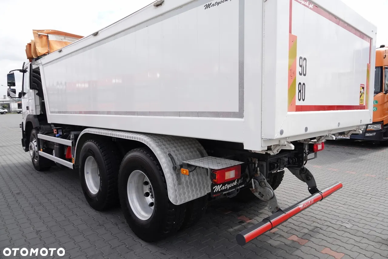 Volvo FMX 380 / 6x4 / WYWROTKA / 2019 ROK / OŚ PODNOSZONA / ŁADOWNOŚĆ: 15 500 KG / WAGA: 10.500 KG / TYLNOZSYP / EURO 6 / - 16