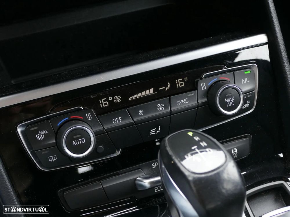 BMW 216 Active Tourer d Advantage Auto - 23