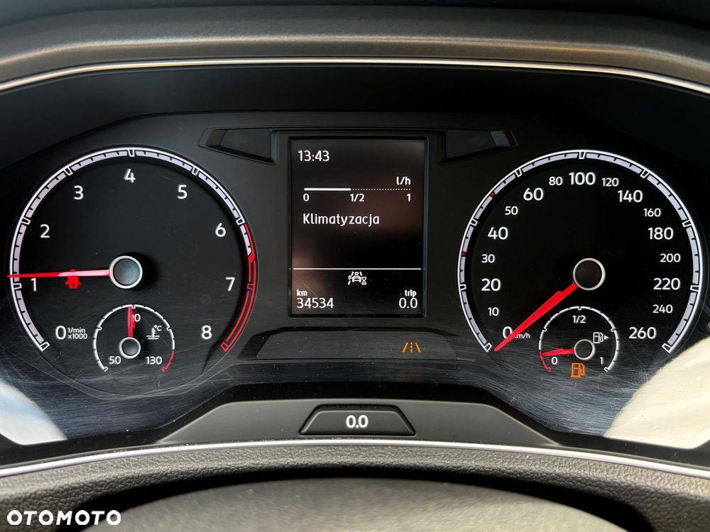 Volkswagen T-Roc 1.0 TSI Advance - 10