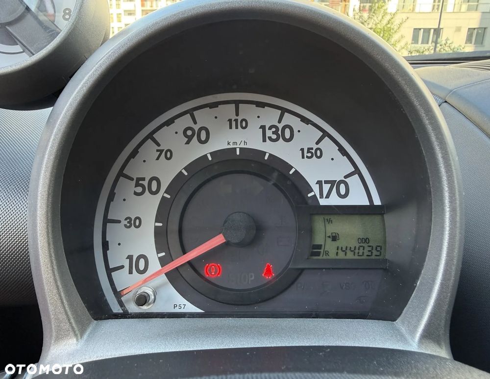 Peugeot 107 1.0 Urban Move Euro5 - 17