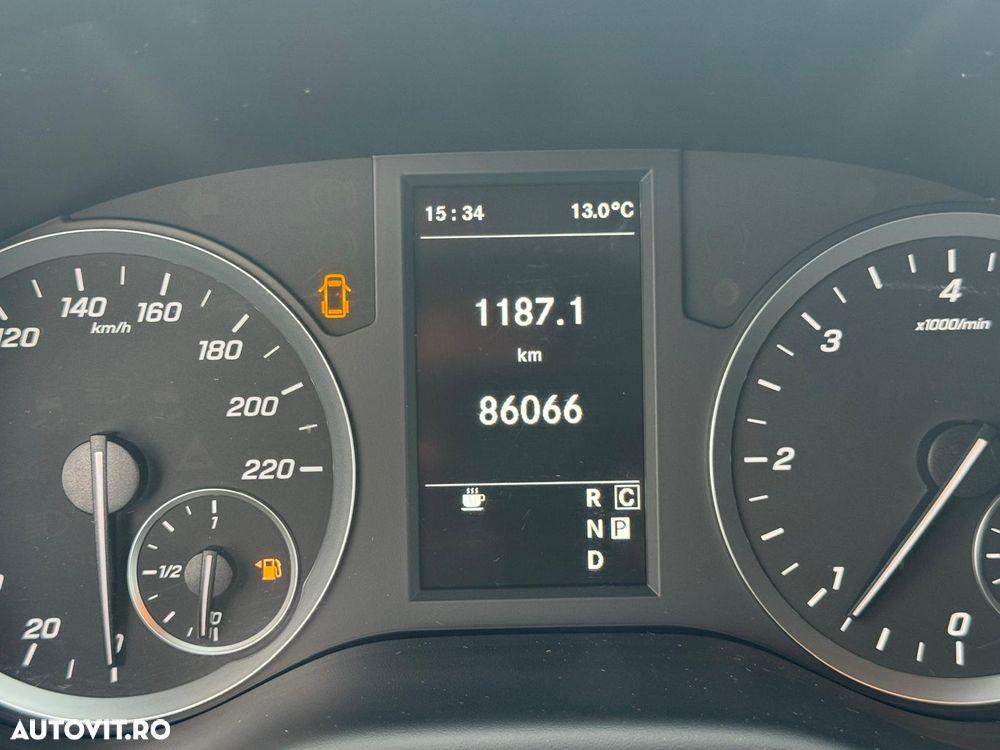 Mercedes-Benz Vito Lung 114 CDI 136CP RWD 9AT Pro - 21