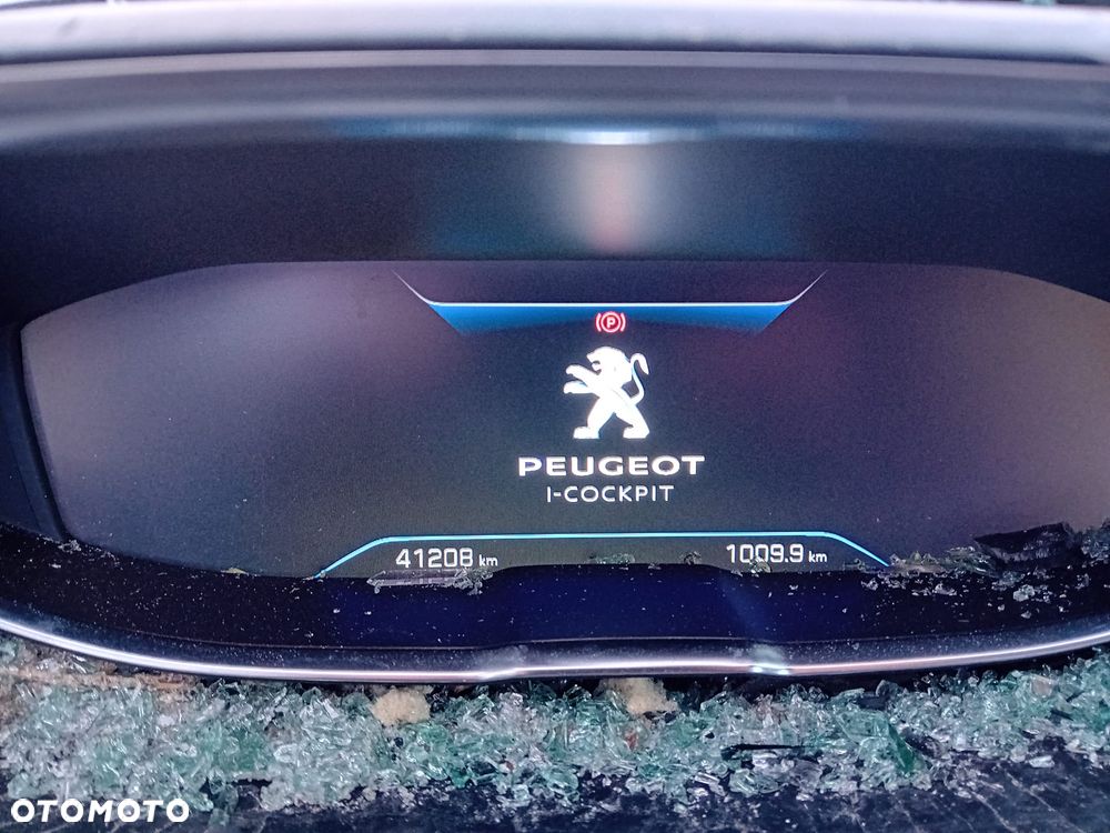 Peugeot 3008 1.2 PureTech GT S&S EAT8 - 11