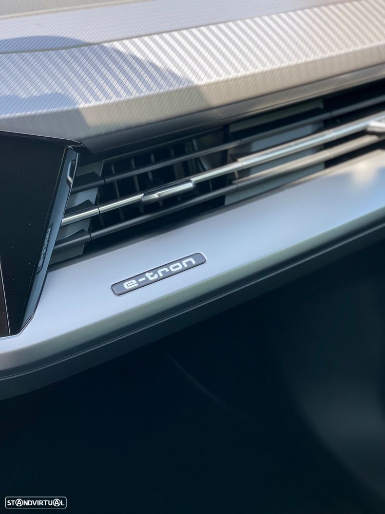 Audi Q4 e-tron 40 82 kWH - 16