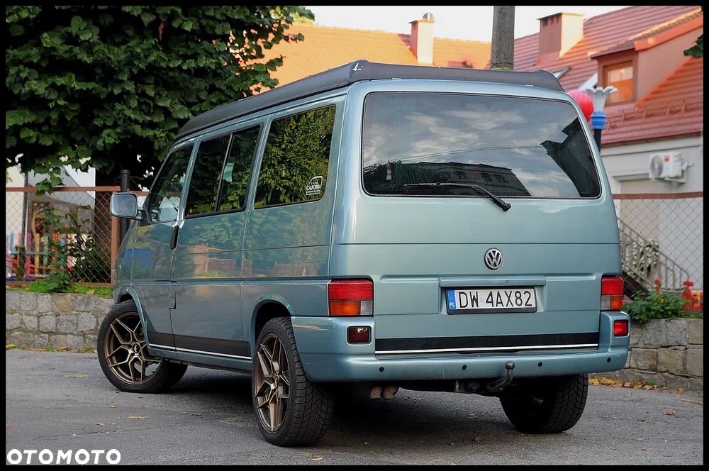 Volkswagen Multivan Standard - 16