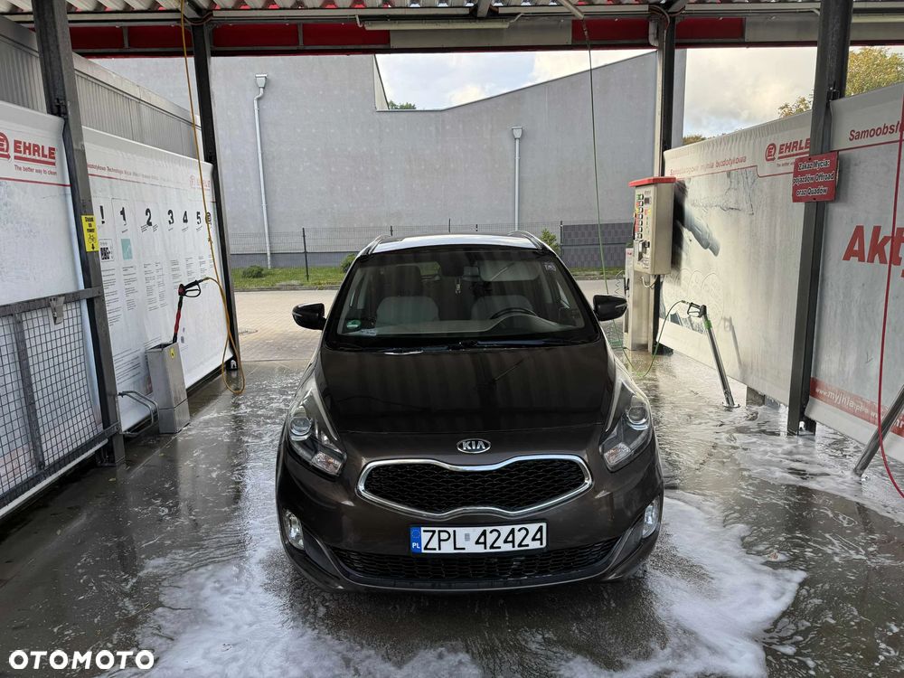 Kia Carens 1.6 GDI L - 9