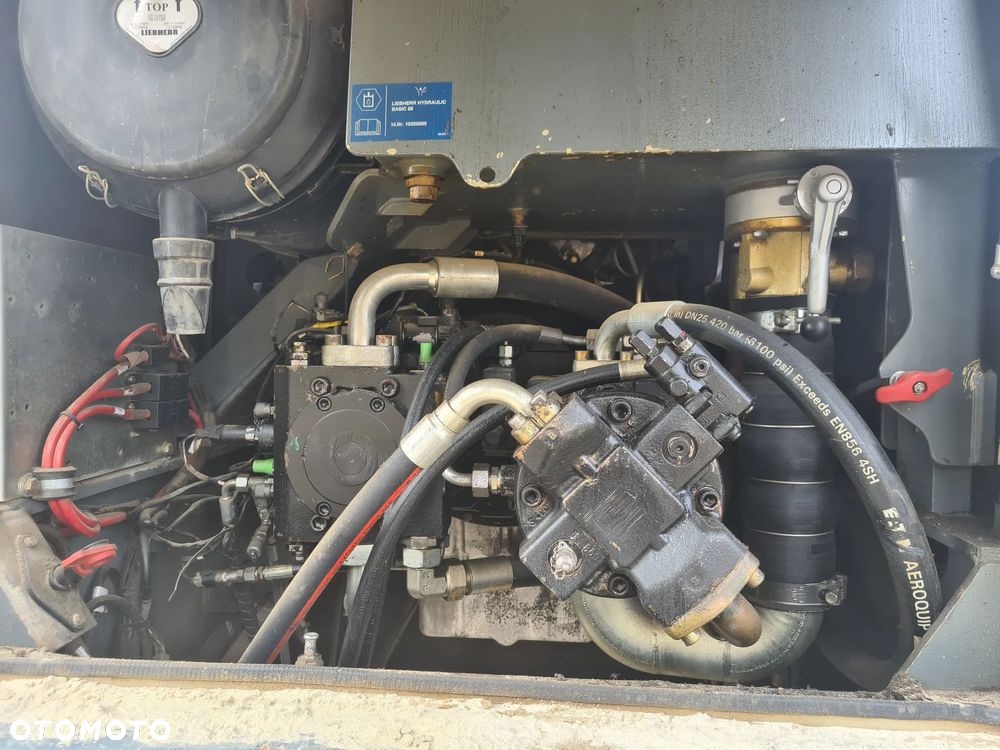 Liebherr 576 2plus2 - 16