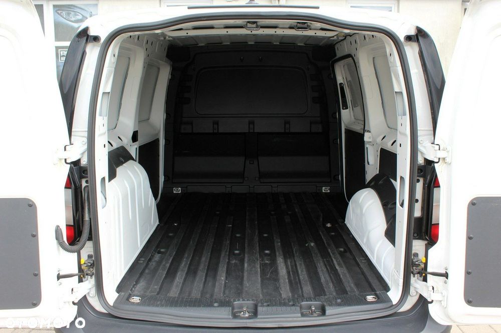 Volkswagen Caddy - 8