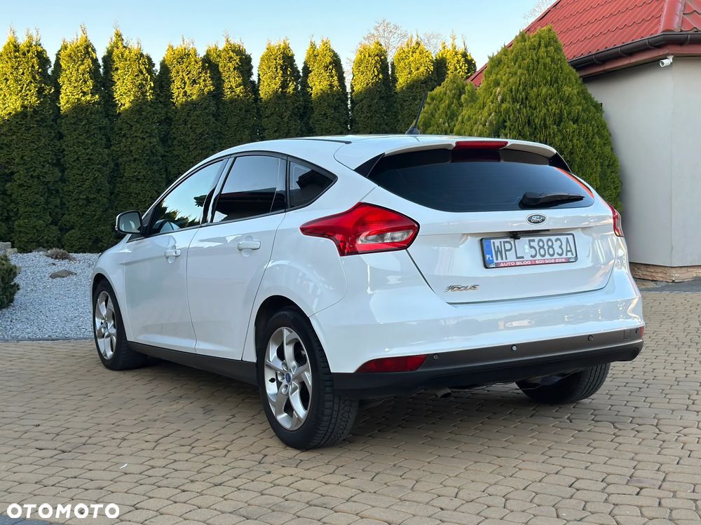 Ford Focus 1.5 EcoBlue STart-Stopp-System TITANIUM - 10