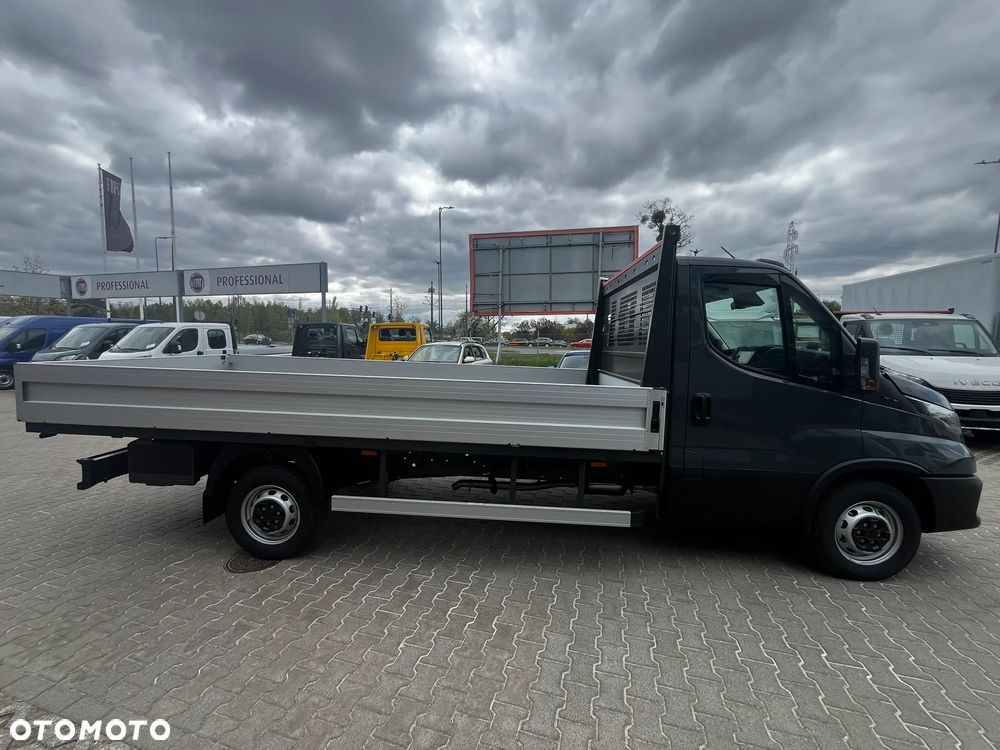 Iveco DOSTĘPNY OD RĘKI - HAK w CENIE - Daily 35S18H - 7