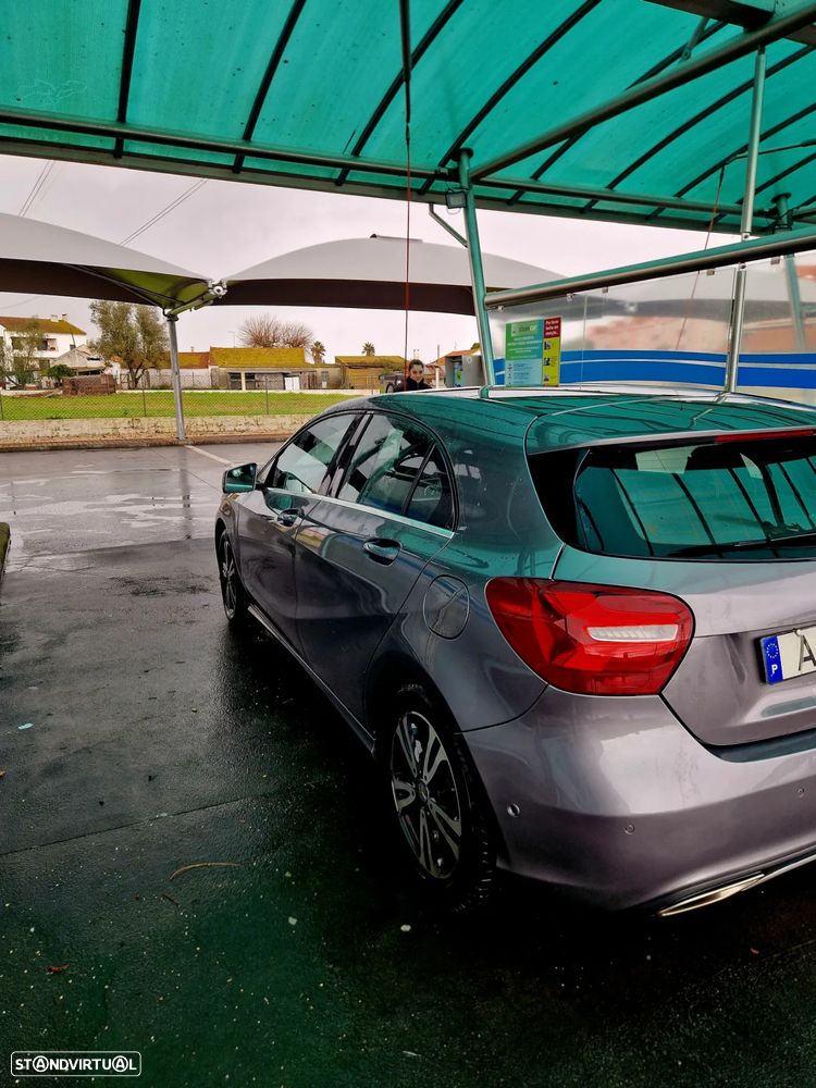 Mercedes-Benz A 180 d 7G-DCT Urban - 6