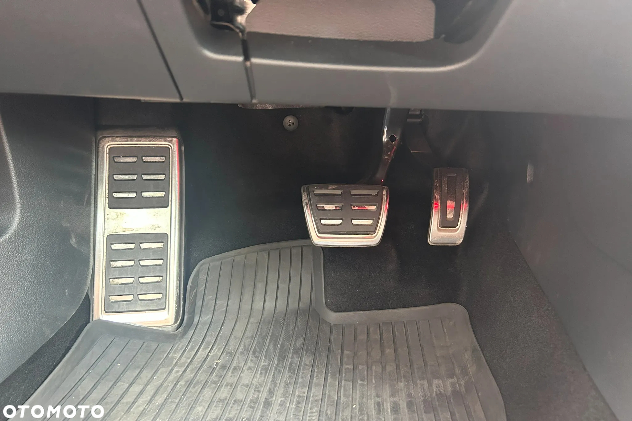 Skoda Octavia 2.0 TSI RS DSG - 12