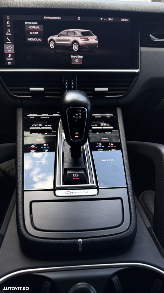 Porsche Cayenne Tiptronic S - 17