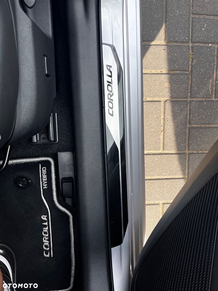 Toyota Corolla - 35