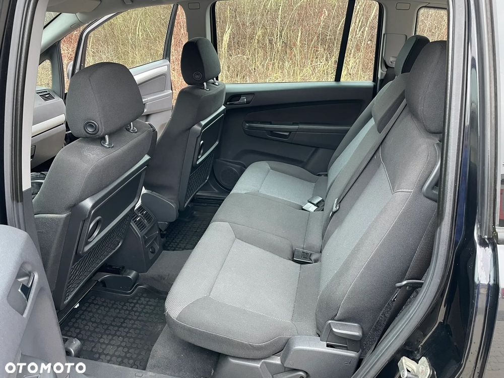 Opel Zafira 1.9 CDTI Navi - 27