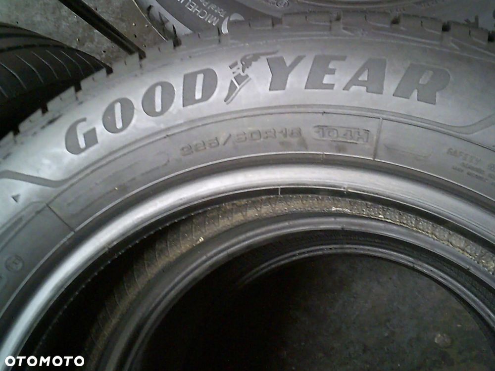 GOODYEAR Ultra Grip Performance + SUV 225/60R18 7,8mm 2024 - 3