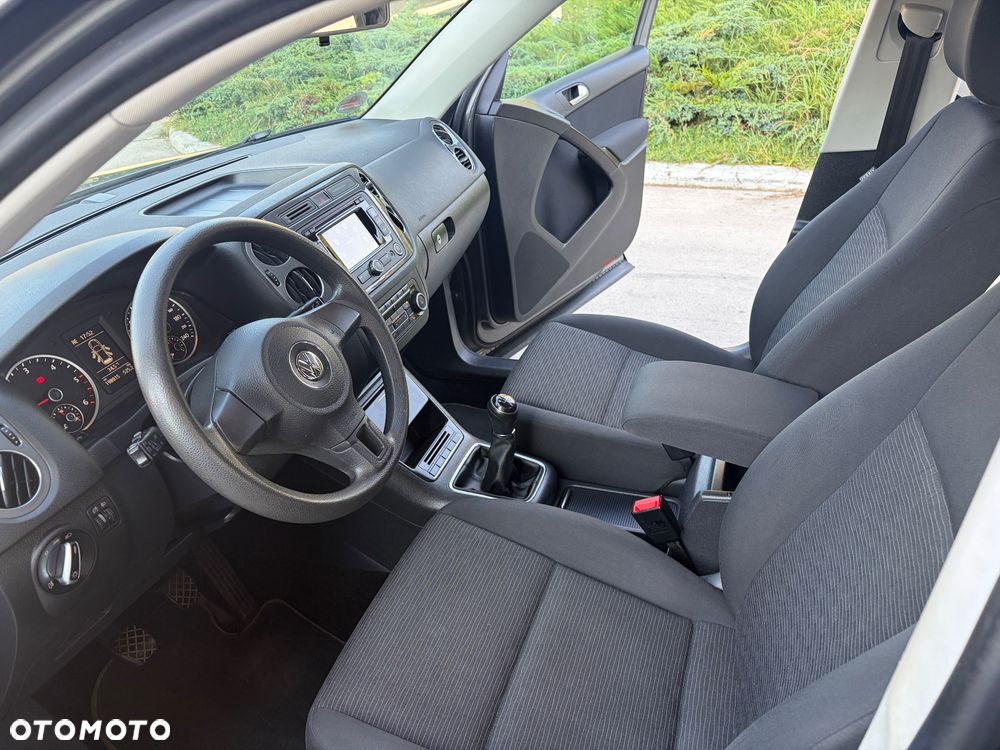 Volkswagen Tiguan 2.0 TDI DPF BlueMotion Technology Sport & Style - 12