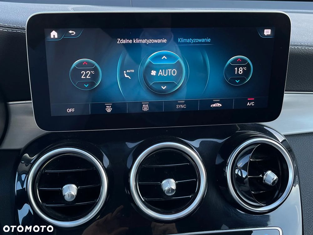 Mercedes-Benz GLC 300 e 4-Matic Avantgarde - 36