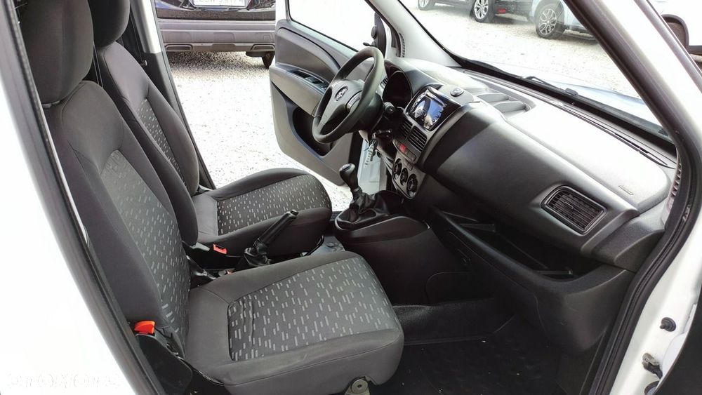 Opel Combo - 22