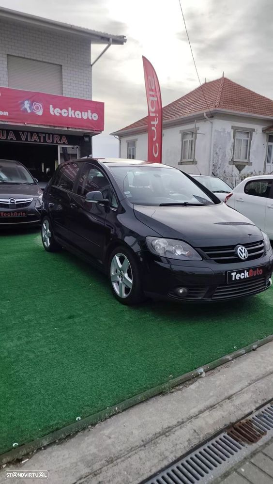 VW Golf Plus 2.0 TDi Confortline - 10