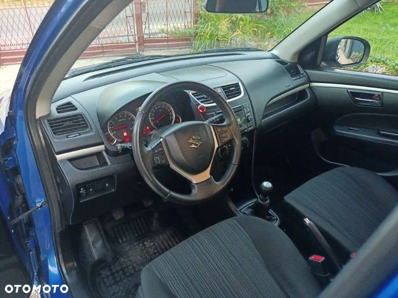 Suzuki Swift - 10