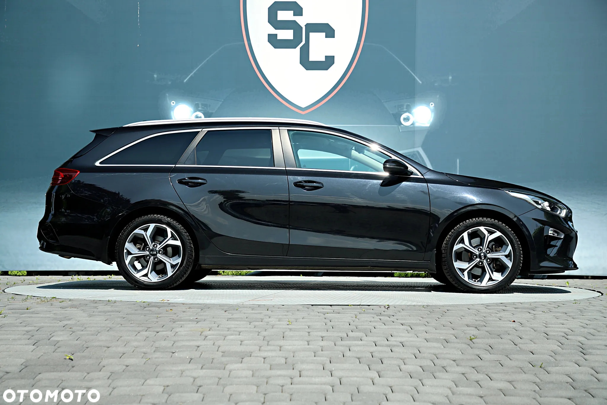 Kia Ceed 1.6 CRDi SCR L Business Line - 12