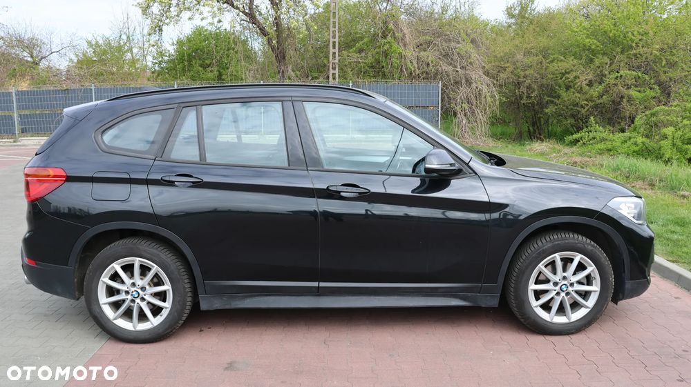 BMW X1 sDrive18d Advantage - 9