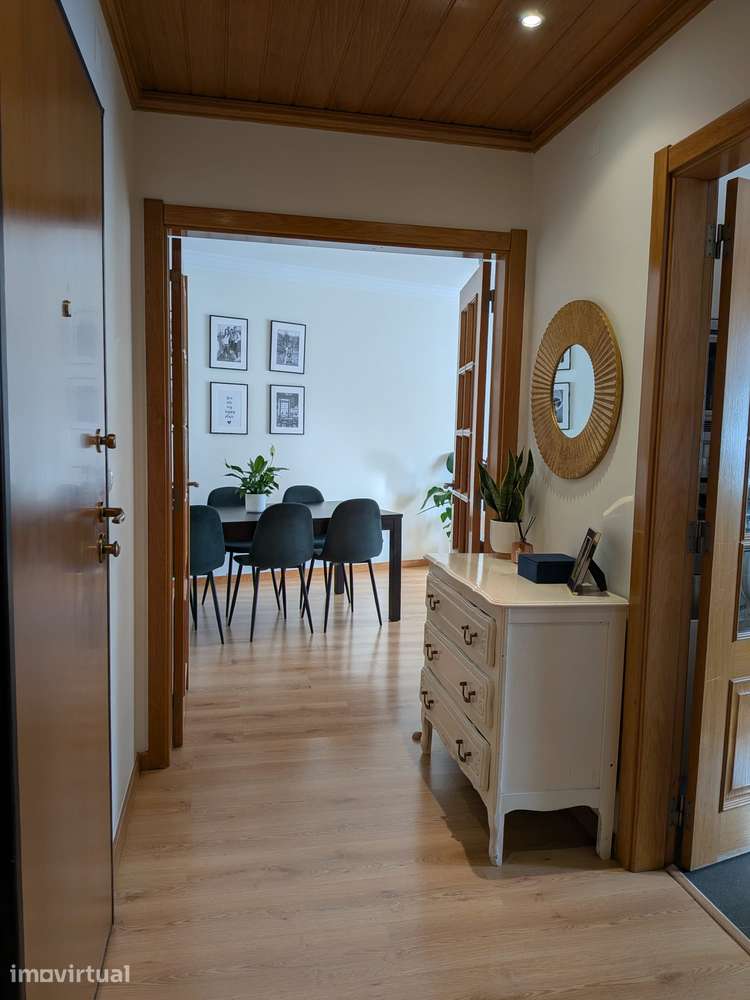 Apartamento T2, Rua Beatriz Costa. - Grande imagem: 3/14