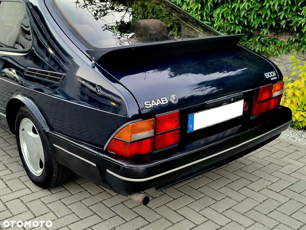 Saab 900 - 11