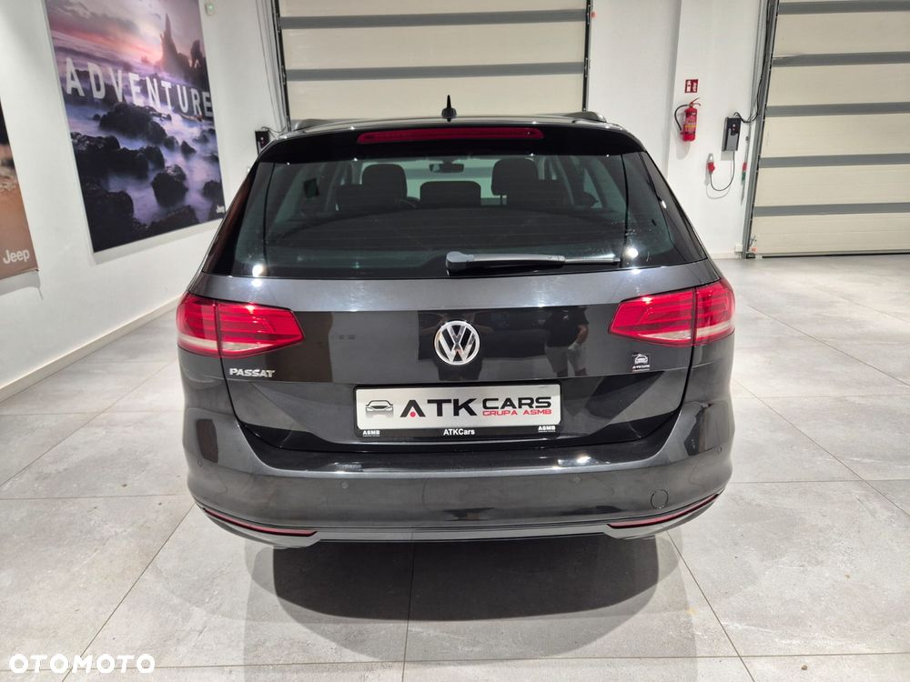 Volkswagen Passat 1.6 TDI (BlueMotion Technology) DSG Comfortline - 8