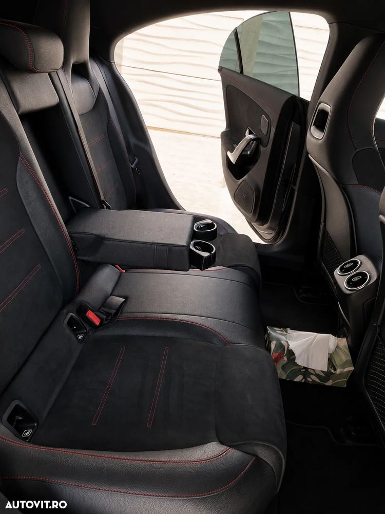 Mercedes-Benz CLA 250 - 10