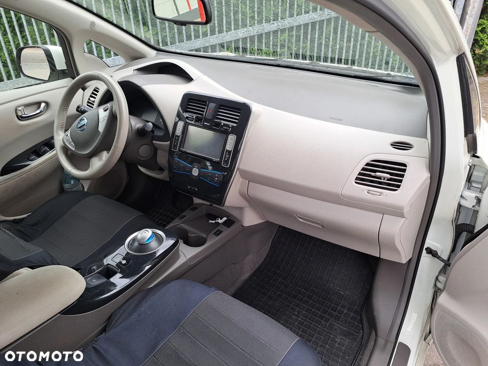 Nissan Leaf - 9