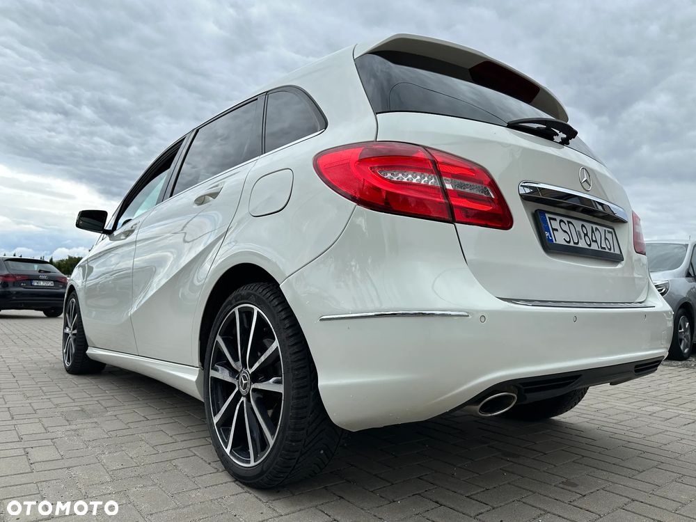 Mercedes-Benz Klasa B - 32