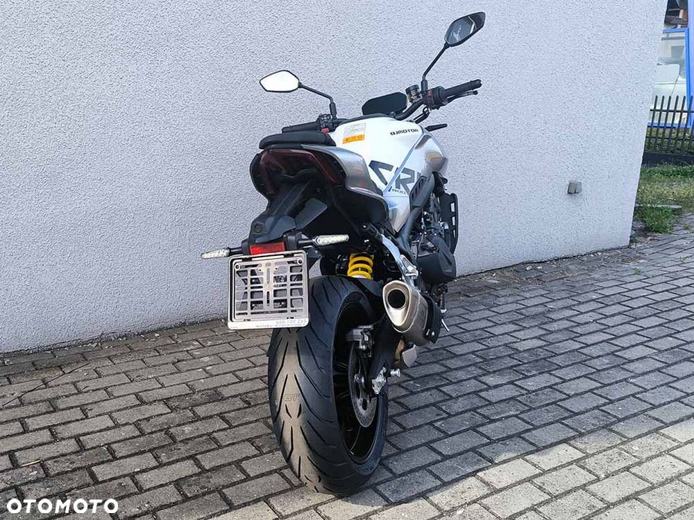 QJMOTOR SRK 800RR - 15