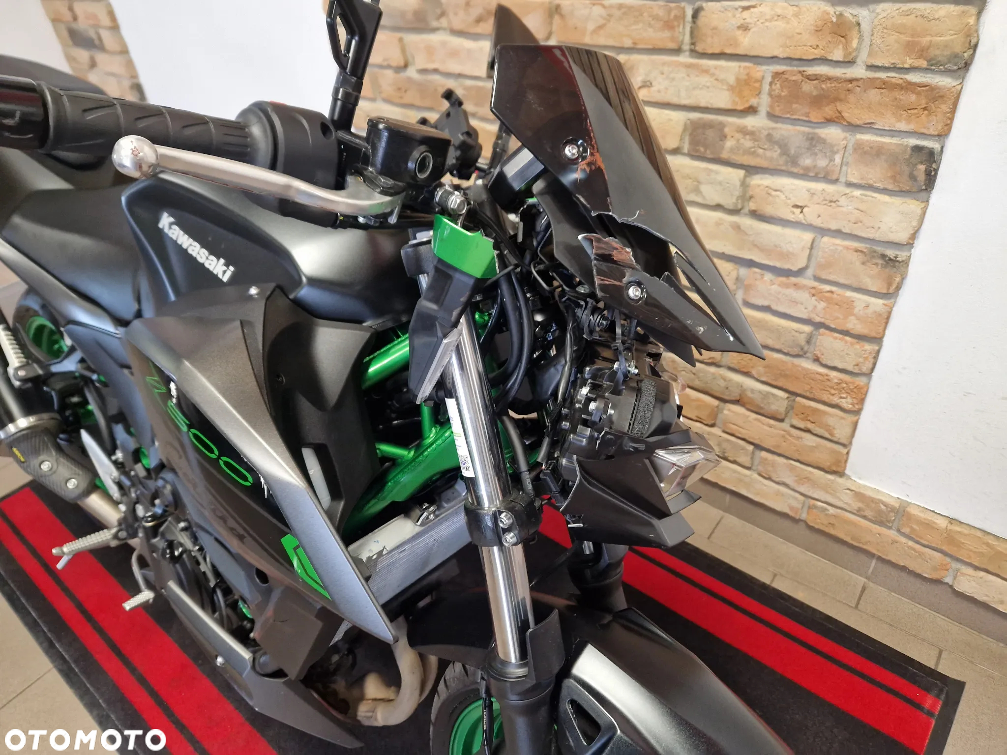 Kawasaki Z - 21