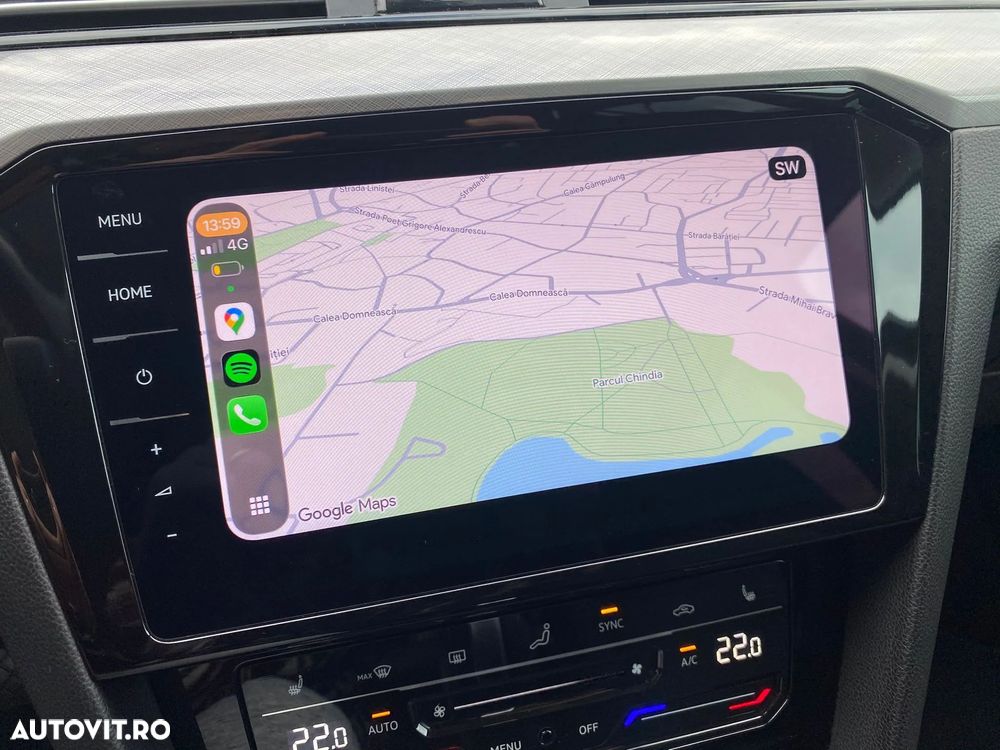 Volkswagen Passat - 32