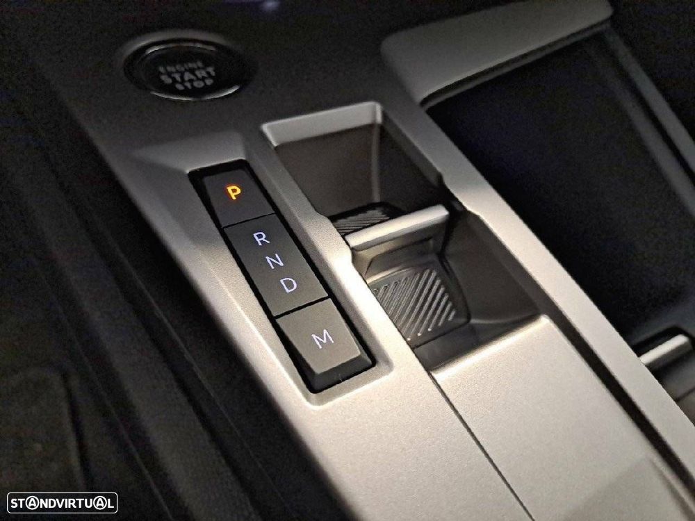 Peugeot 308 1.2 Hybrid Style e-DCS6 - 23